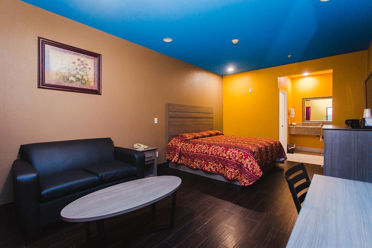Moonlight Suites - Houston/George Bush Int'L Airport Exterior photo