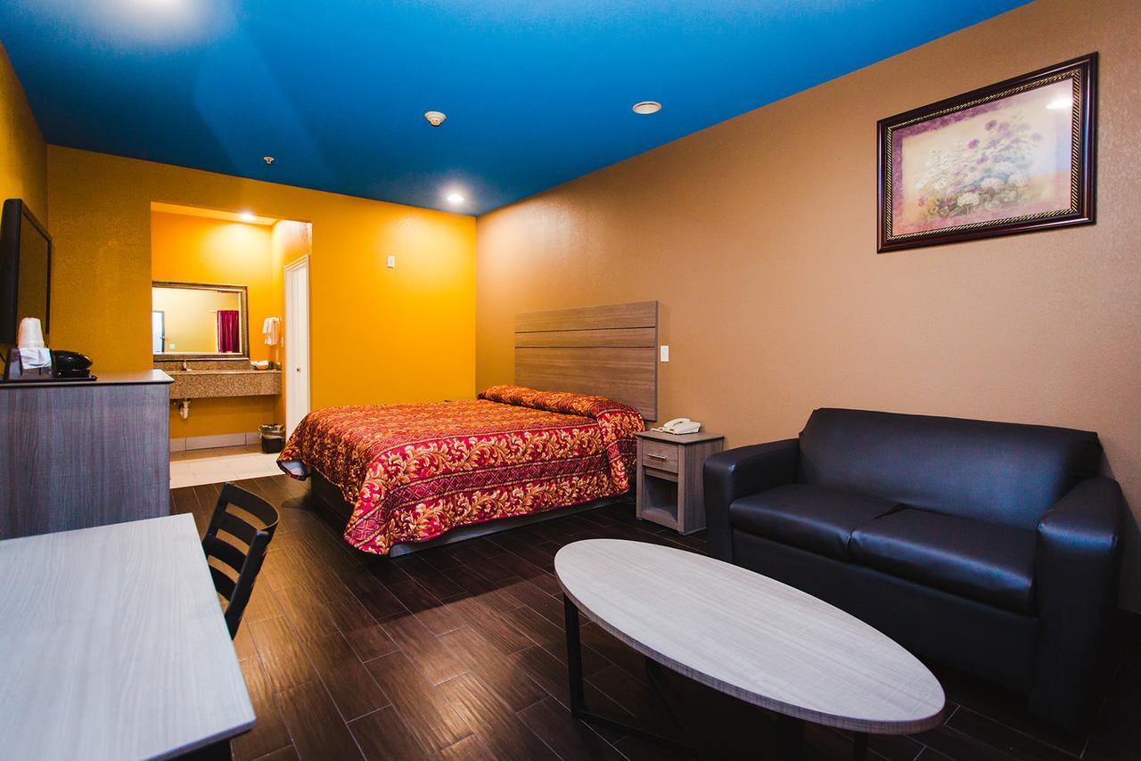 Moonlight Suites - Houston/George Bush Int'L Airport Exterior photo