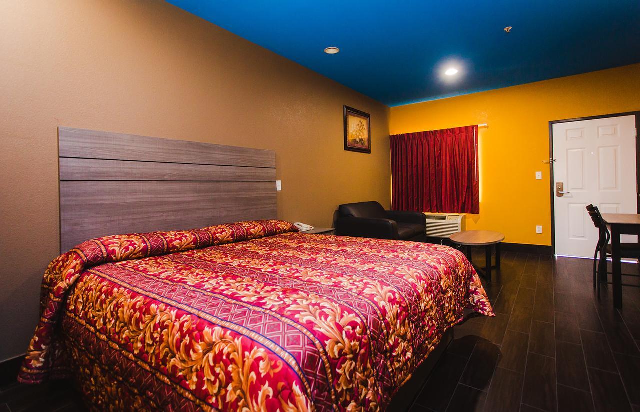 Moonlight Suites - Houston/George Bush Int'L Airport Exterior photo