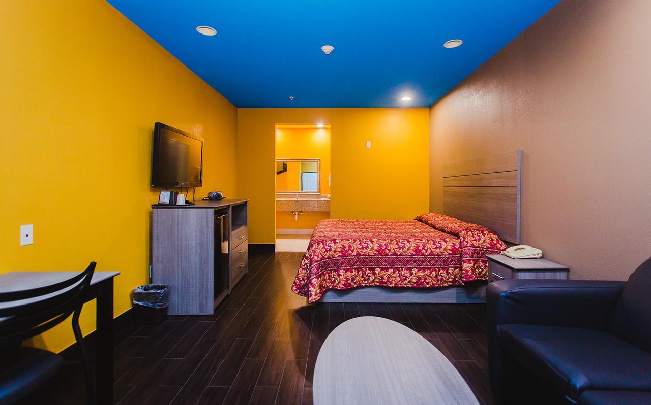Moonlight Suites - Houston/George Bush Int'L Airport Exterior photo